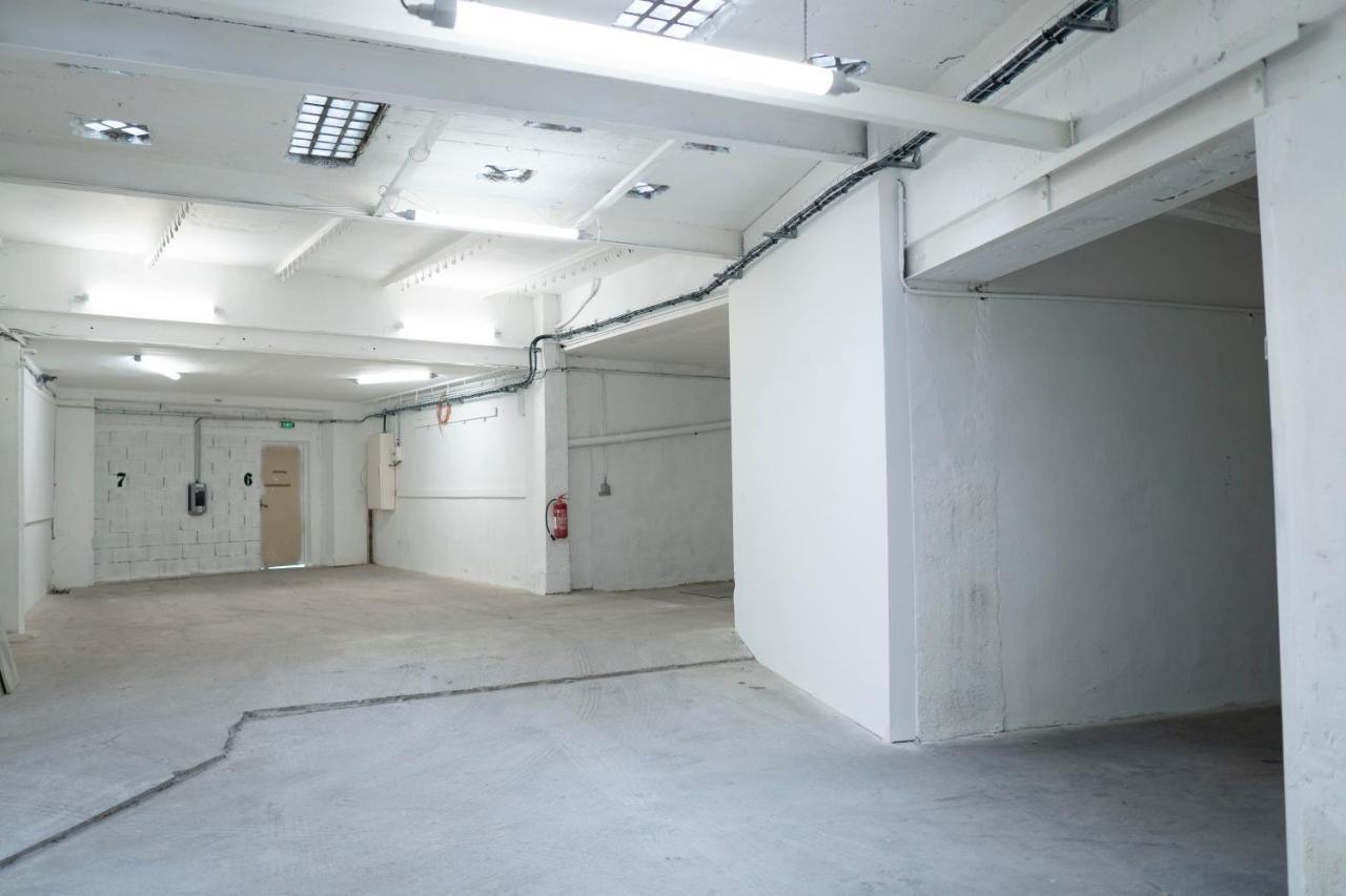 Kyriad Nimes Centre Εξωτερικό φωτογραφία